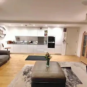  Homestay Canary Wharf